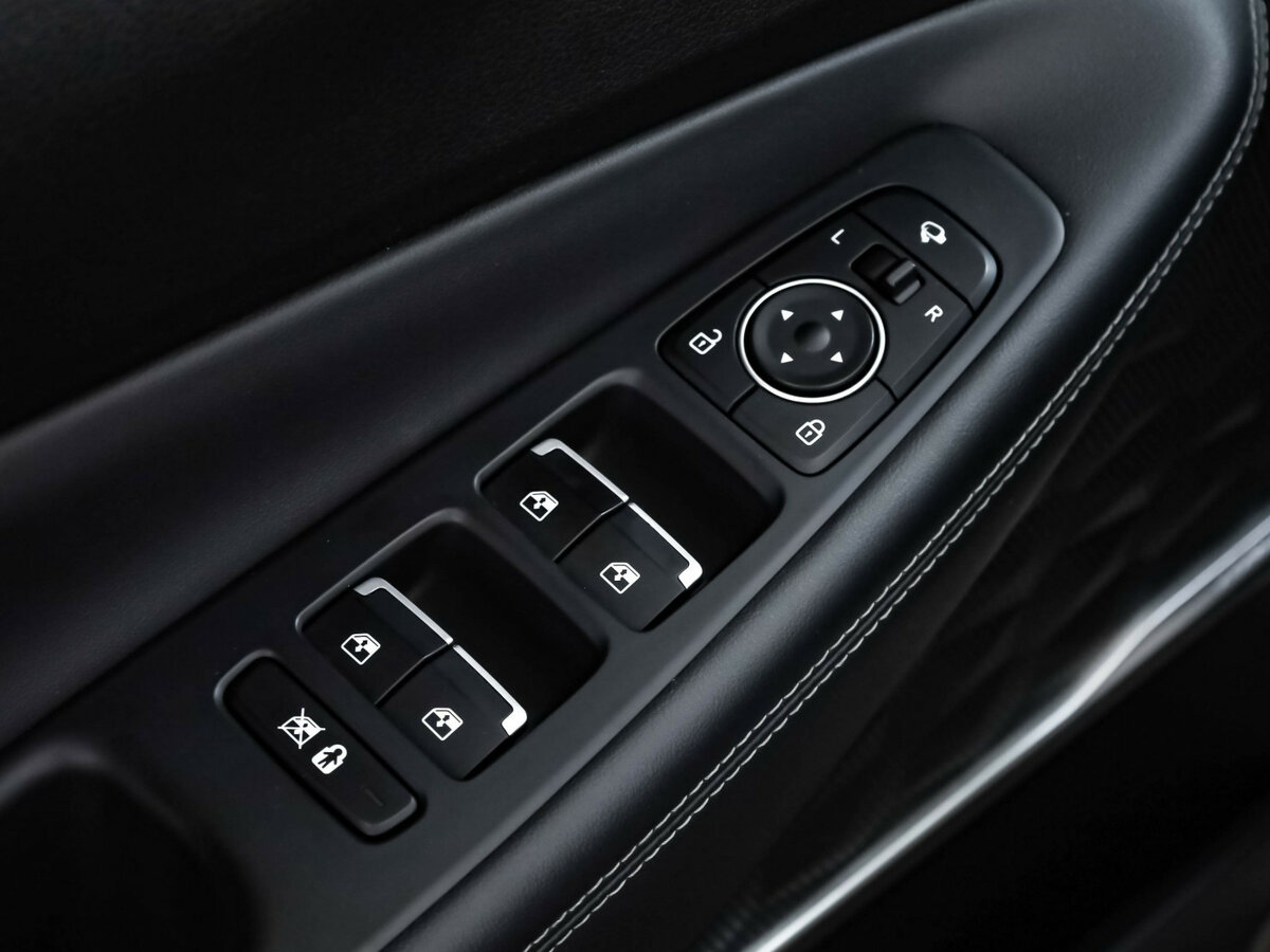 Купить Hyundai Santa Fe с пробегом. Фото: #13