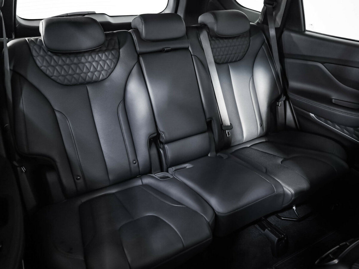 Купить Hyundai Santa Fe с пробегом. Фото: #24