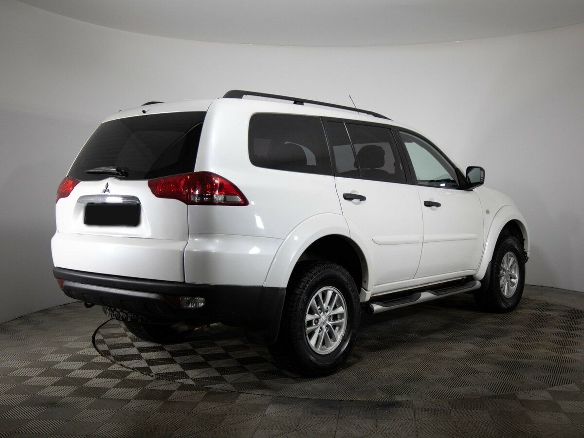 Купить Mitsubishi Pajero Sport с пробегом. Фото: #4