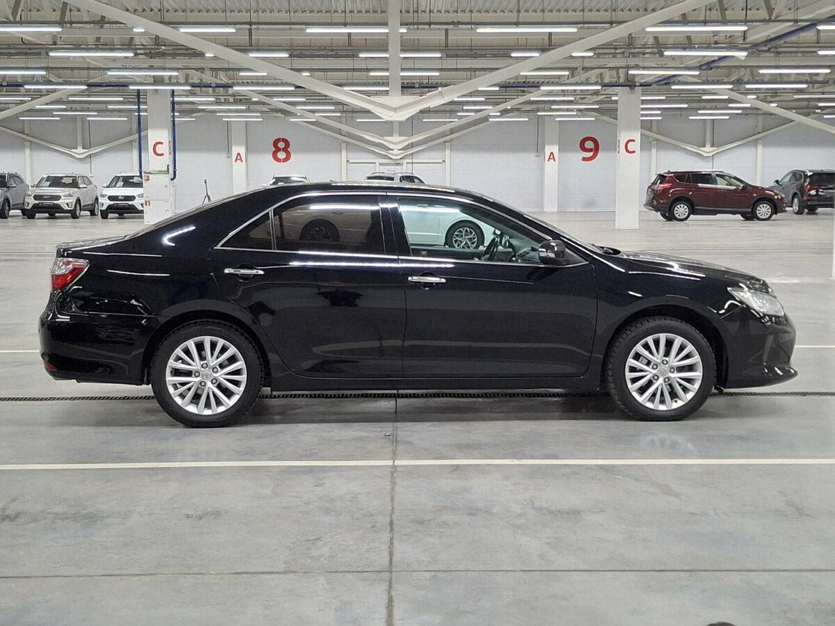 Купить Toyota Camry с пробегом. Фото: #3