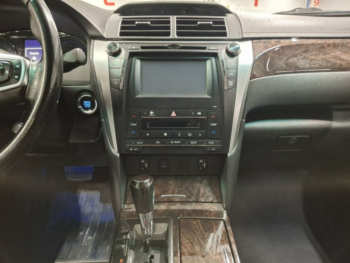 Купить Toyota Camry с пробегом. Фото: #13