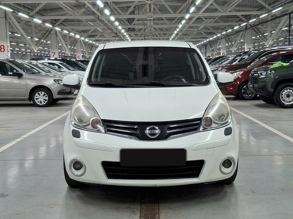 Купить Nissan Note с пробегом. Фото: #1
