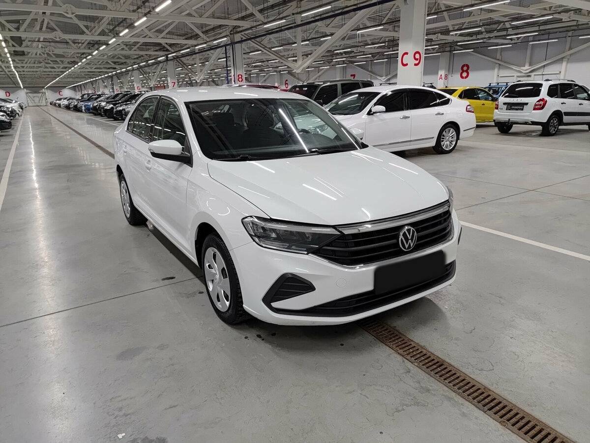 Купить Volkswagen Polo с пробегом. Фото: #2