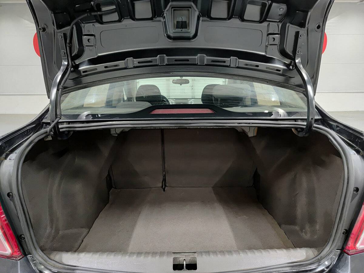 Купить Chevrolet Cobalt с пробегом. Фото: #7