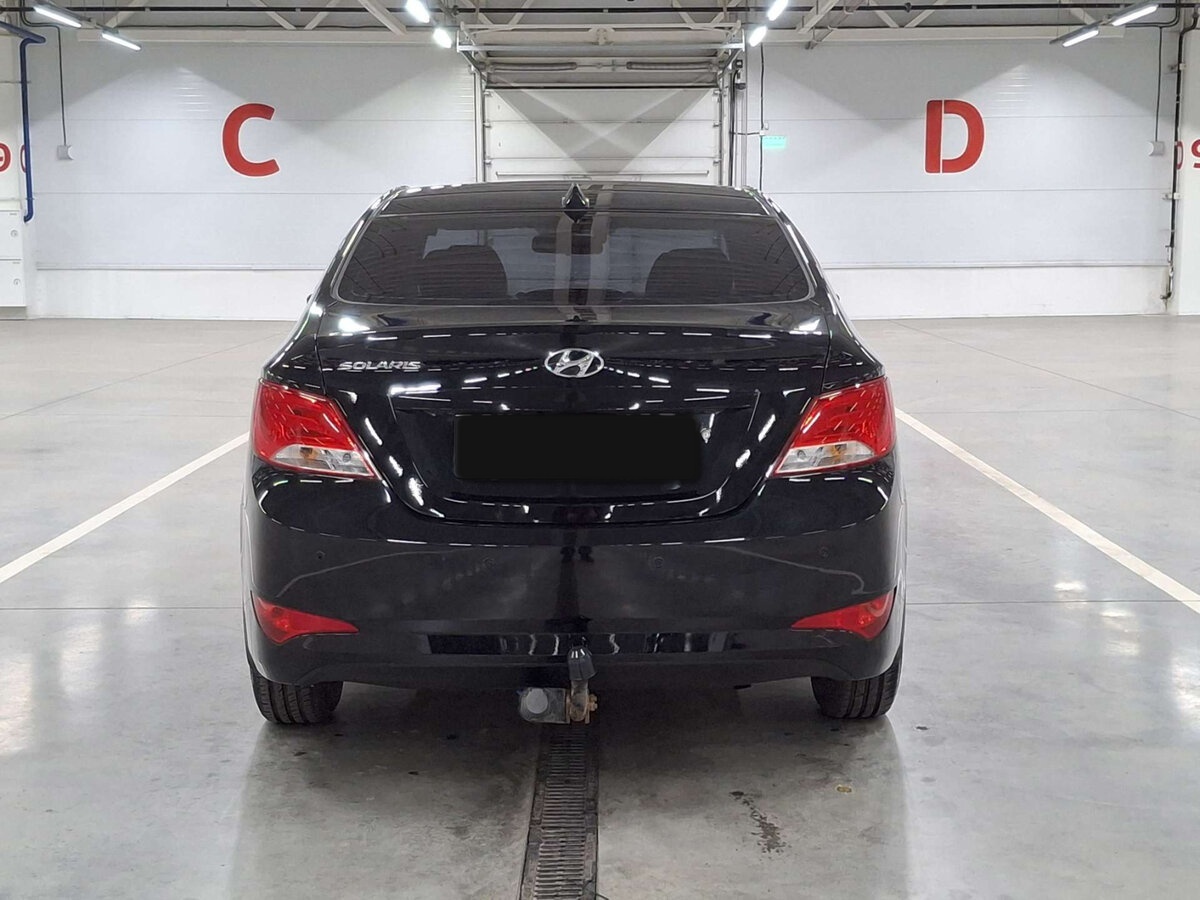 Купить Hyundai Solaris с пробегом. Фото: #5