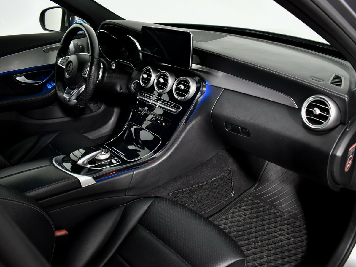 Купить Mercedes-Benz C-Класс с пробегом. Фото: #10