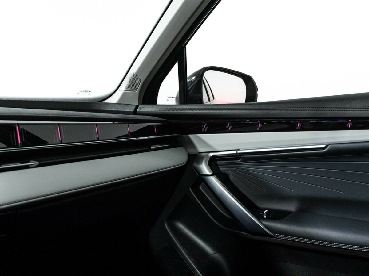 Купить Geely Atlas с пробегом. Фото: #16