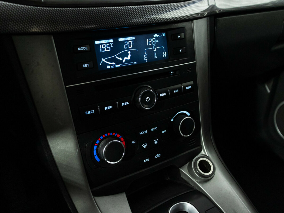 Купить Chevrolet Captiva с пробегом. Фото: #15