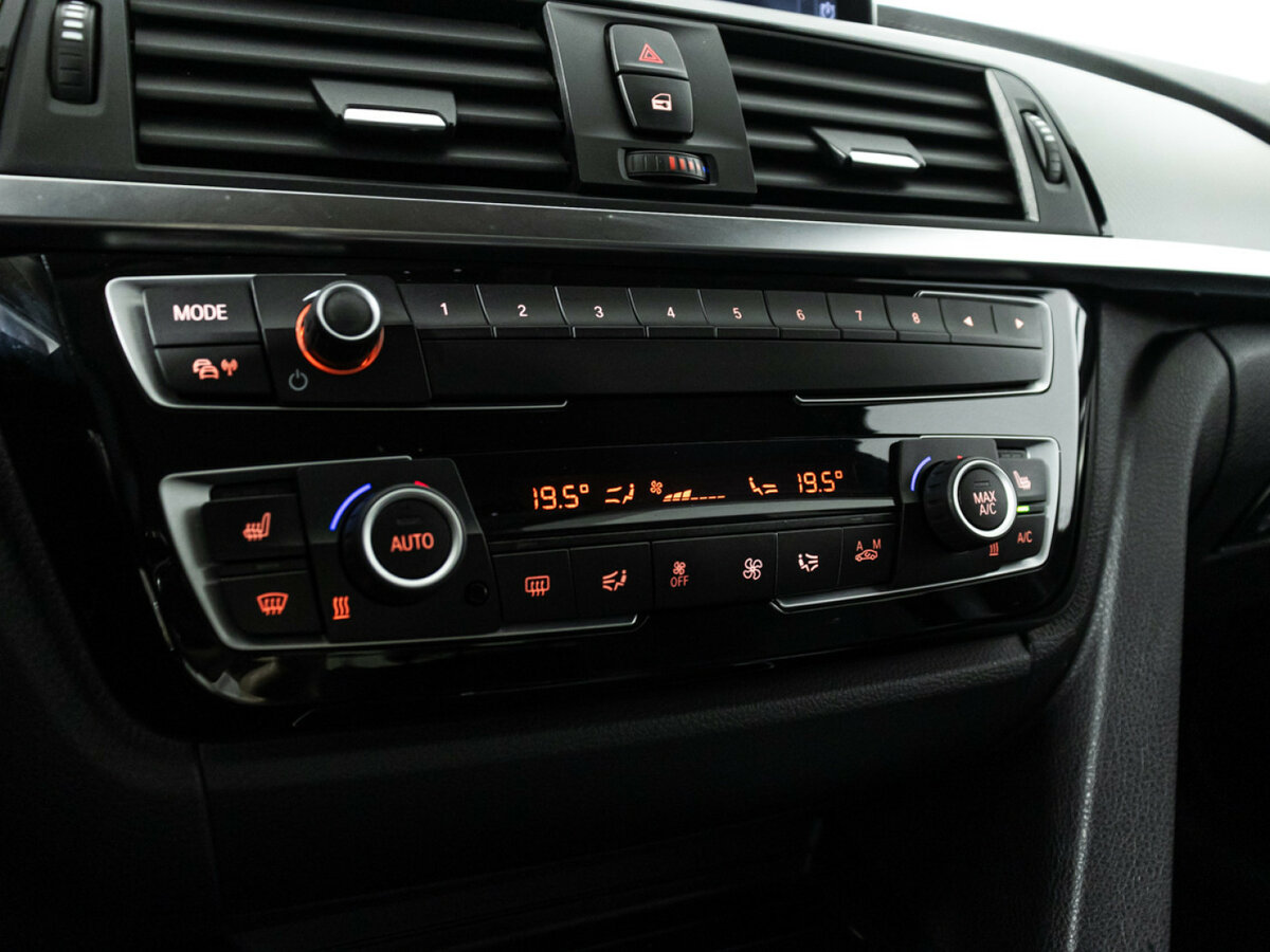 Купить BMW 3 серии с пробегом. Фото: #14