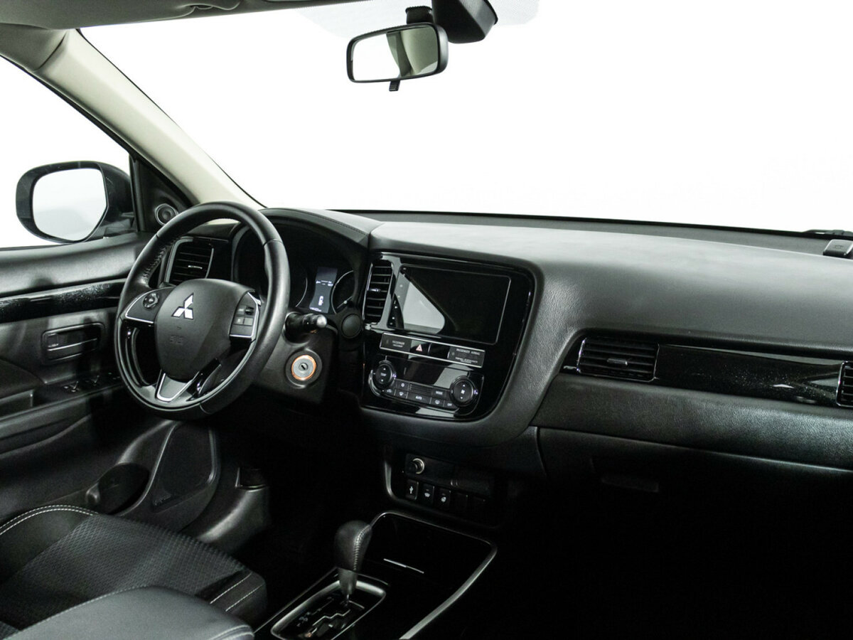 Продажа Б/У Митсубиши Оутлэндер. Фото: #6