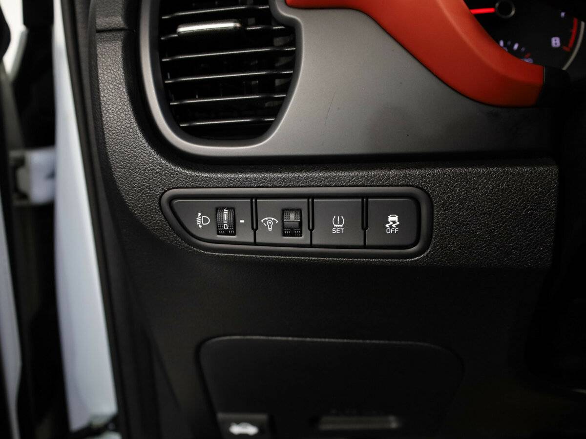 Купить Kia Rio с пробегом. Фото: #19