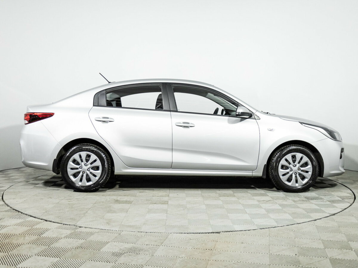 Купить Kia Rio с пробегом. Фото: #3