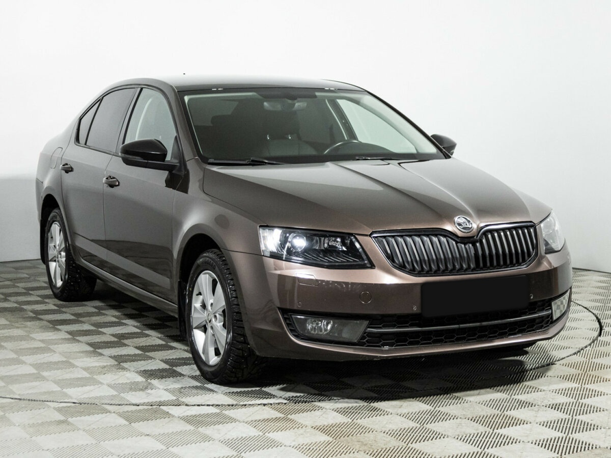 Купить Skoda Octavia с пробегом. Фото: #2