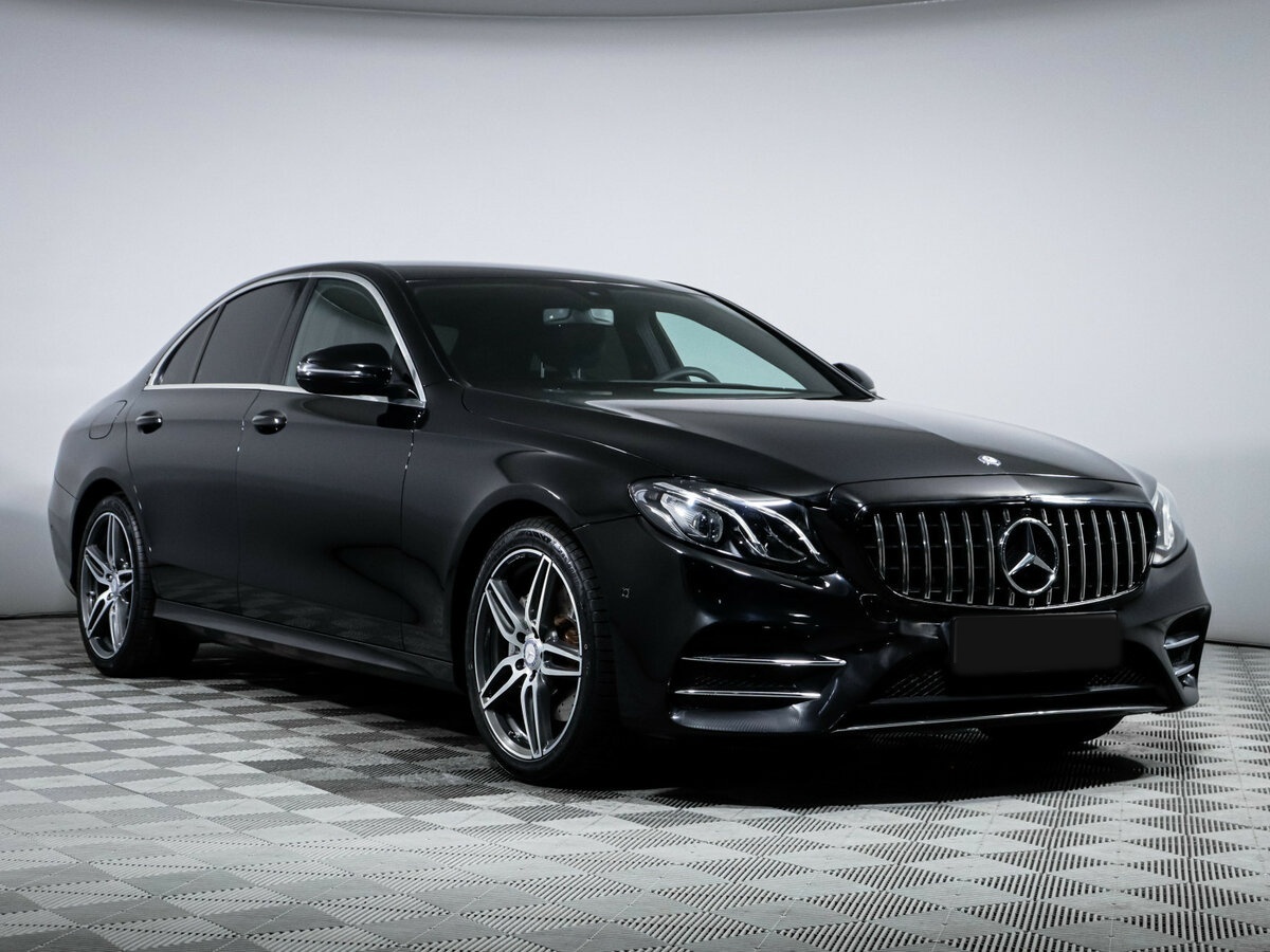 Купить Mercedes-Benz E-Класс с пробегом. Фото: #2