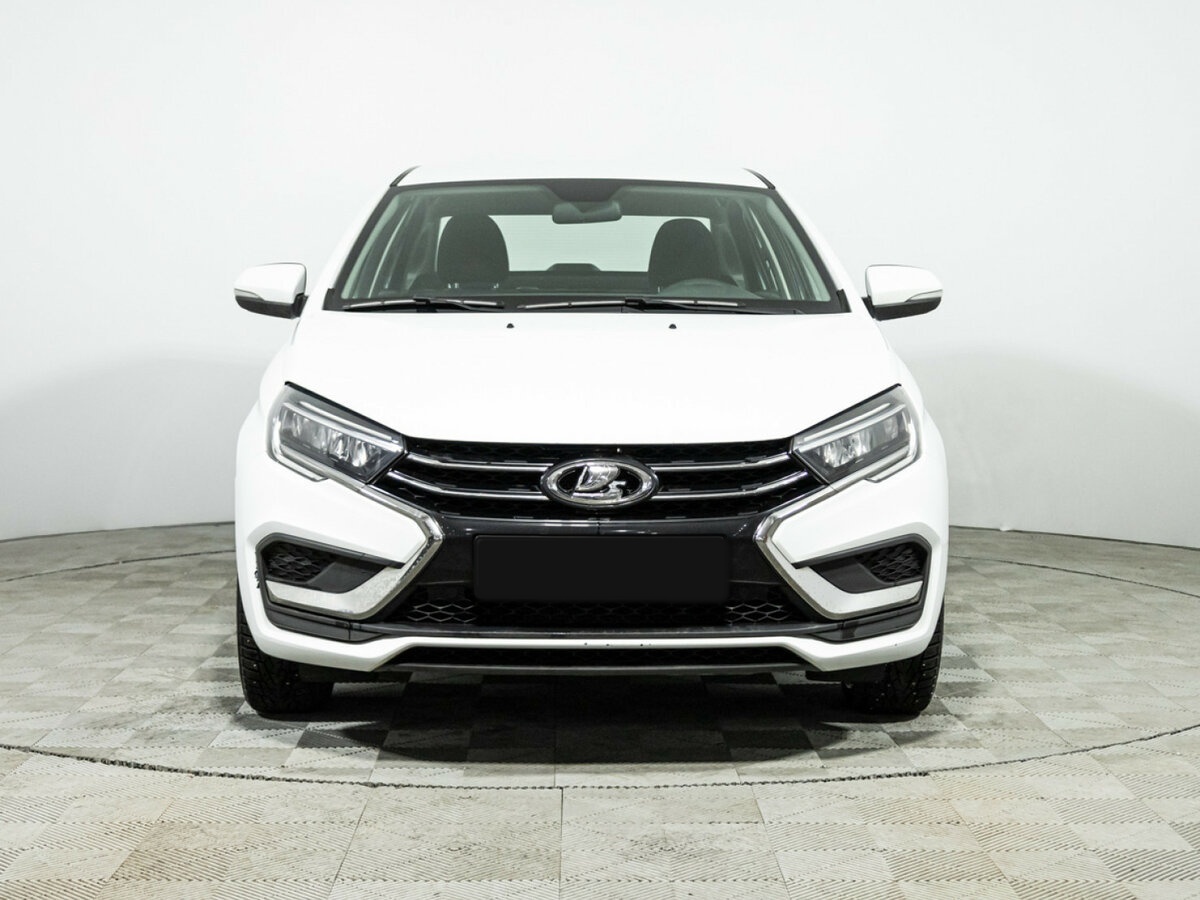 Купить Lada (ВАЗ) Vesta с пробегом. Фото: #1