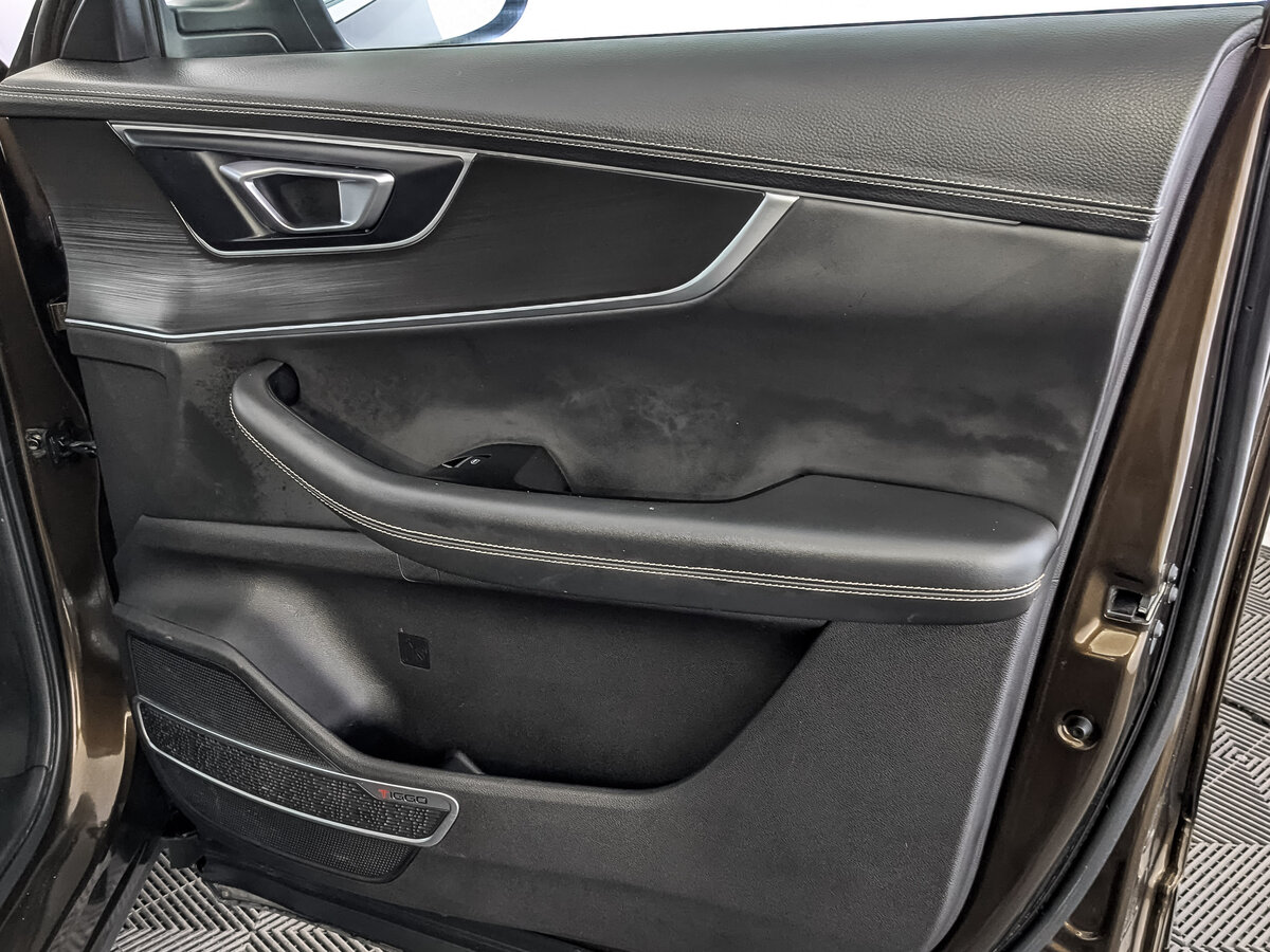 Купить Chery Tiggo 8 с пробегом. Фото: #24