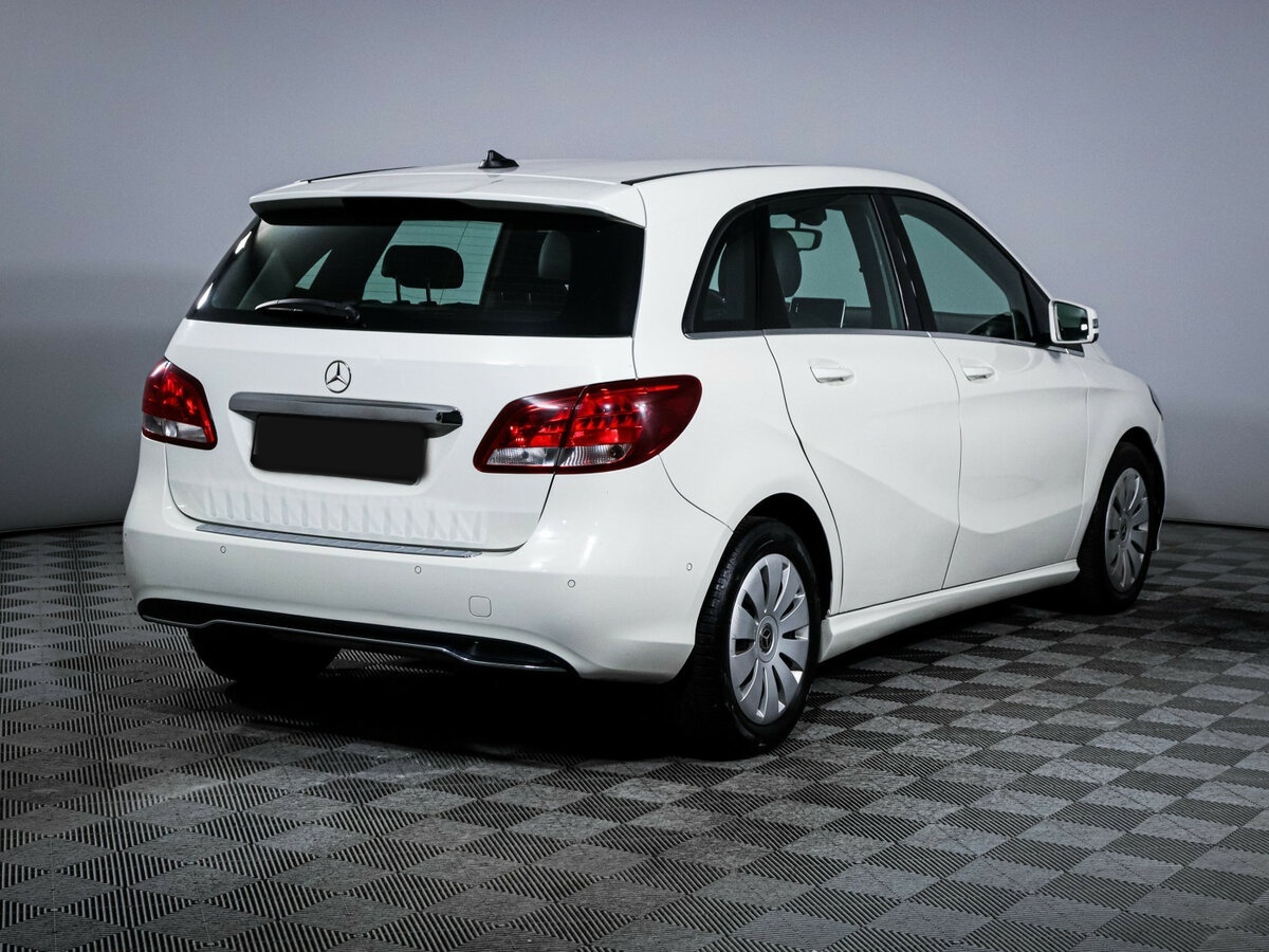 Купить Mercedes-Benz B-Класс с пробегом. Фото: #3