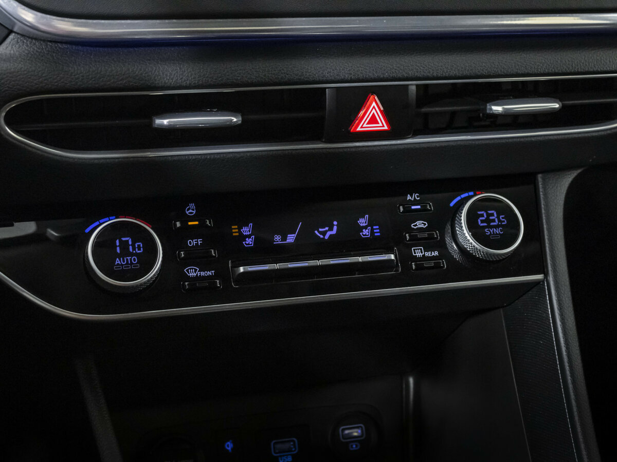 Купить Hyundai Sonata с пробегом. Фото: #14