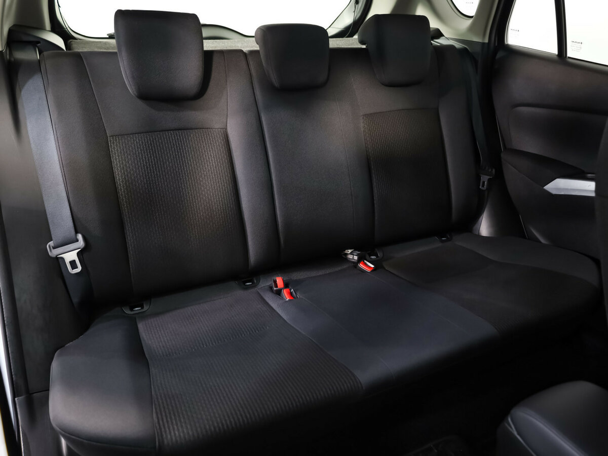 Купить Suzuki SX4 с пробегом. Фото: #18