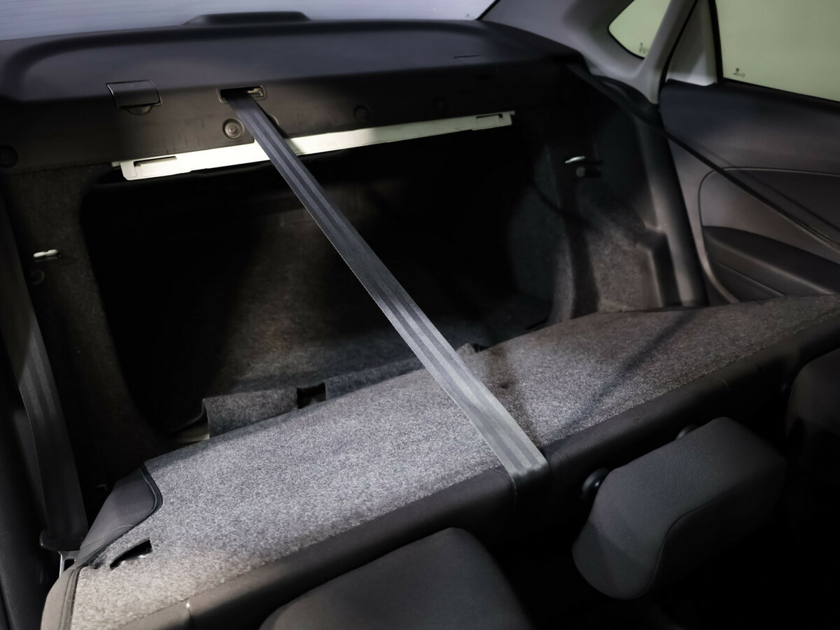 Купить Volkswagen Polo с пробегом. Фото: #16