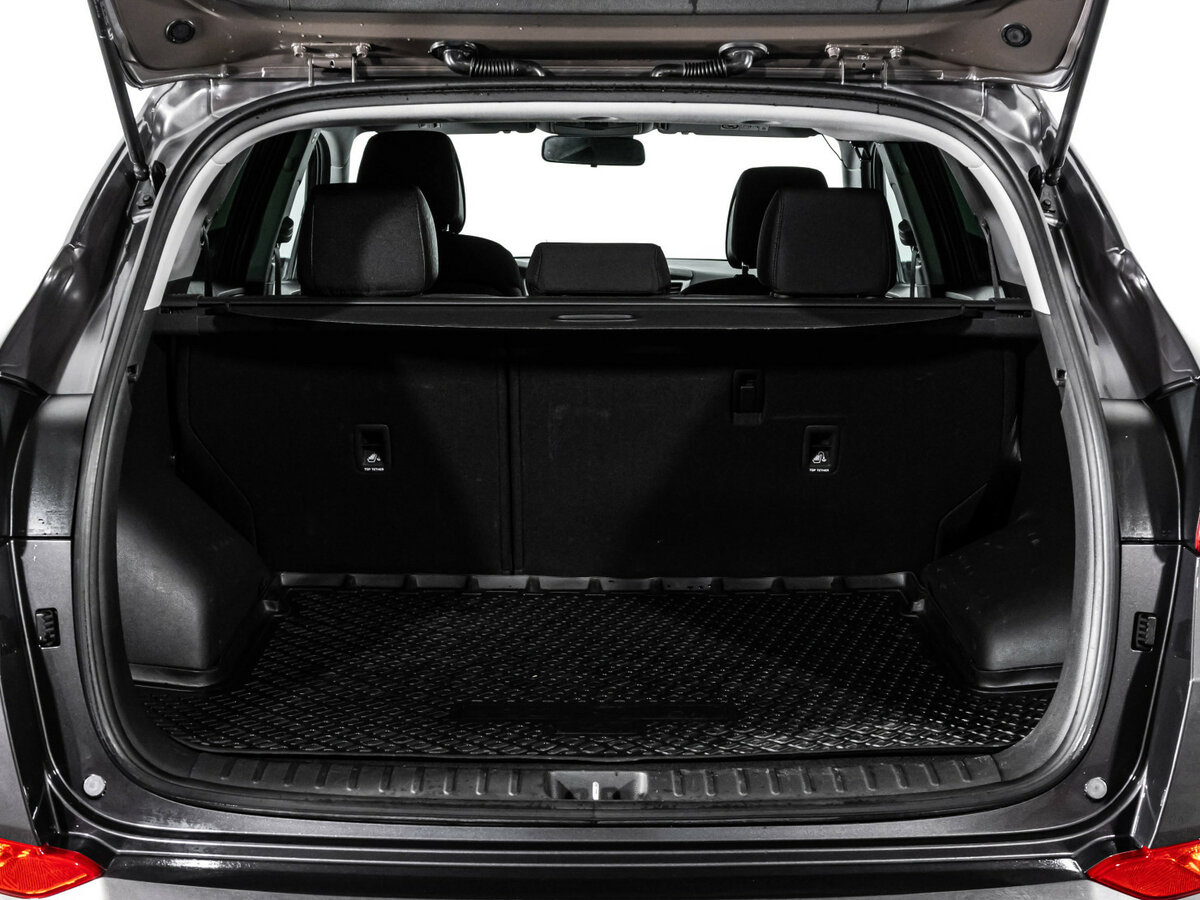 Купить Hyundai Tucson с пробегом. Фото: #18