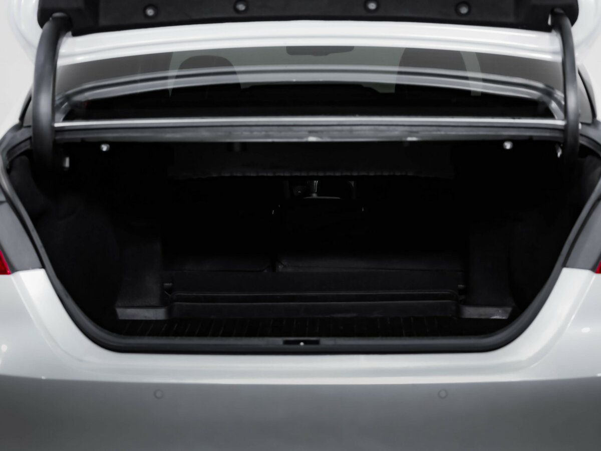 Купить Toyota Camry с пробегом. Фото: #29