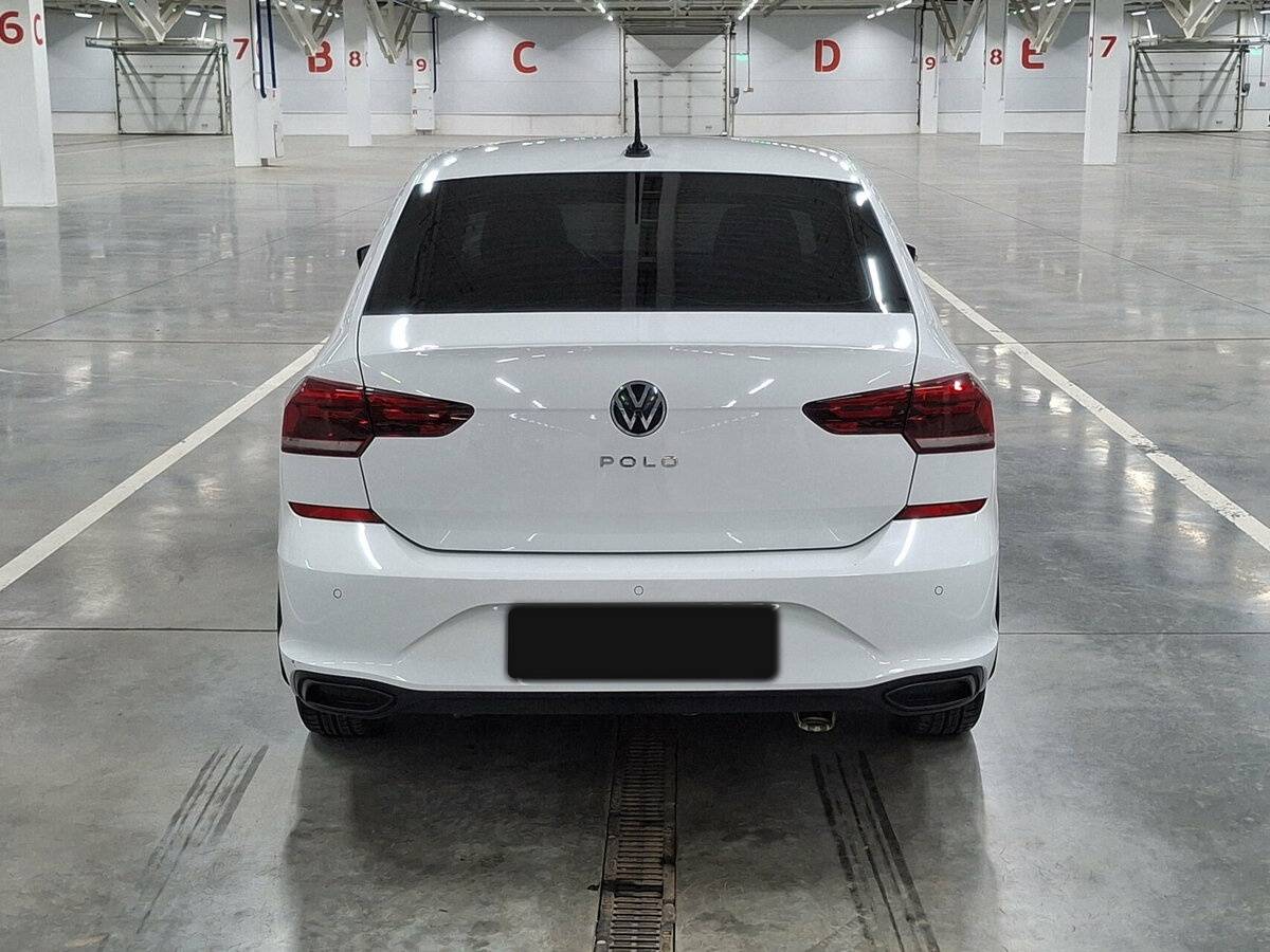 Купить Volkswagen Polo с пробегом. Фото: #5