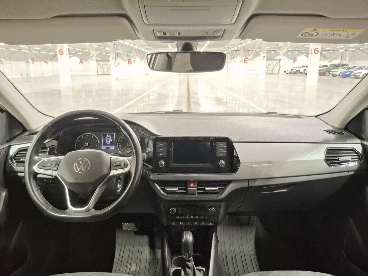 Купить Volkswagen Polo с пробегом. Фото: #13