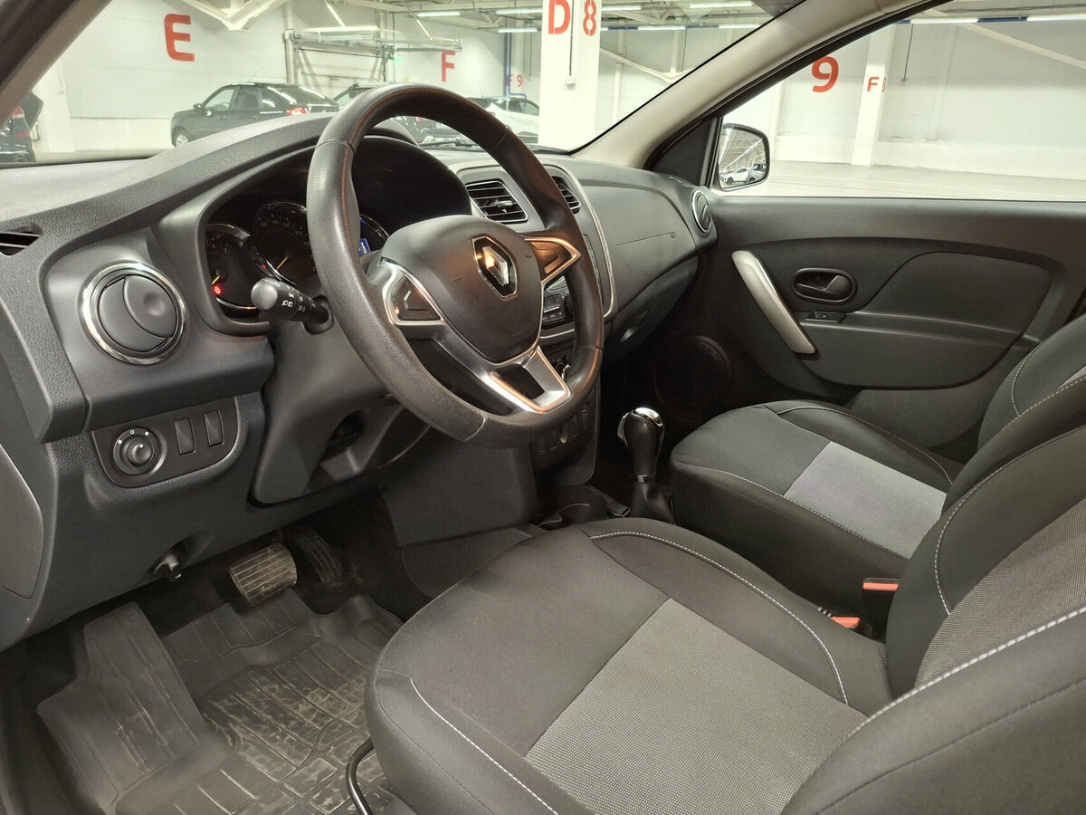 Купить Renault Logan с пробегом. Фото: #15