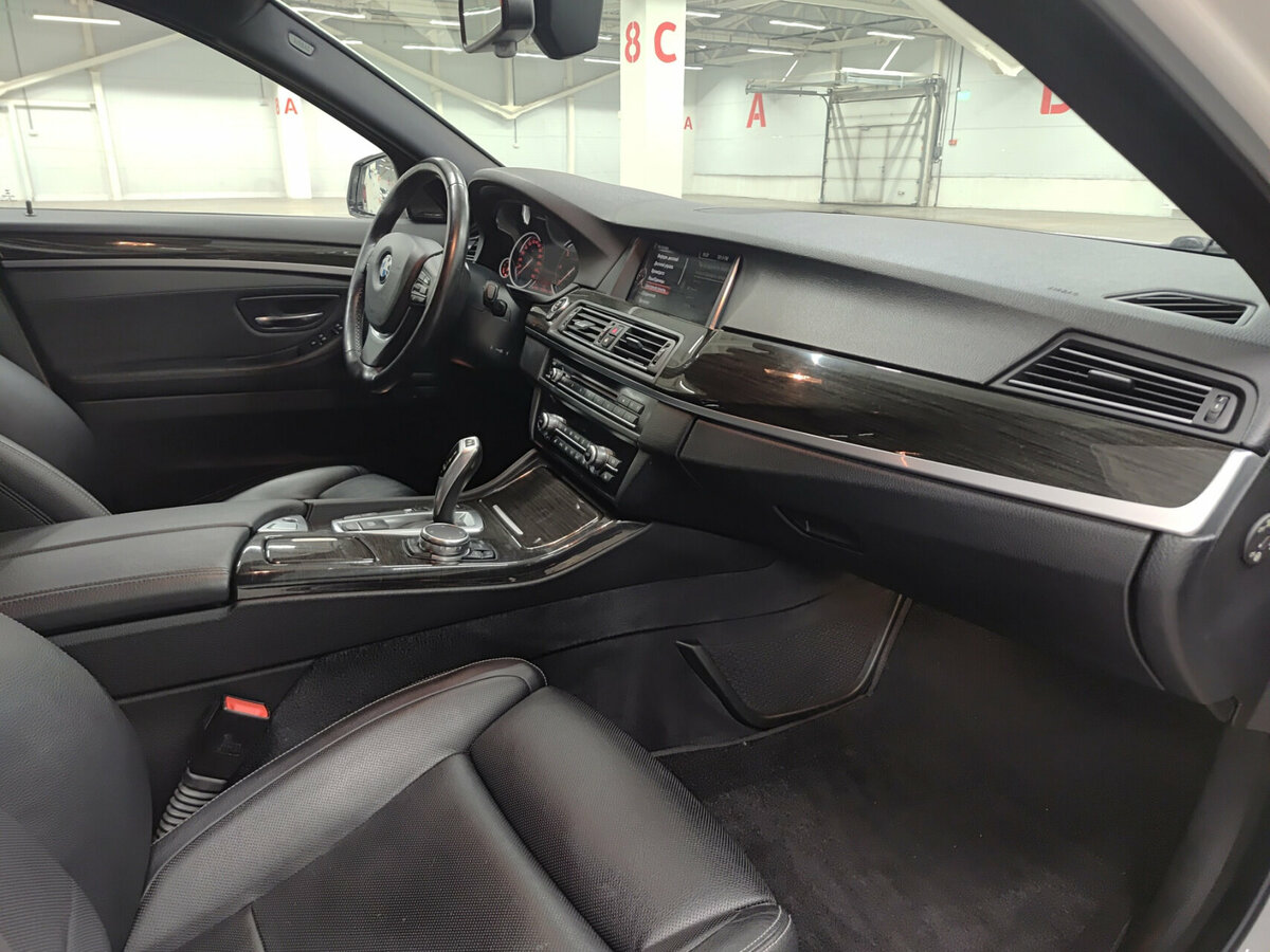 Купить BMW 5 серии с пробегом. Фото: #10