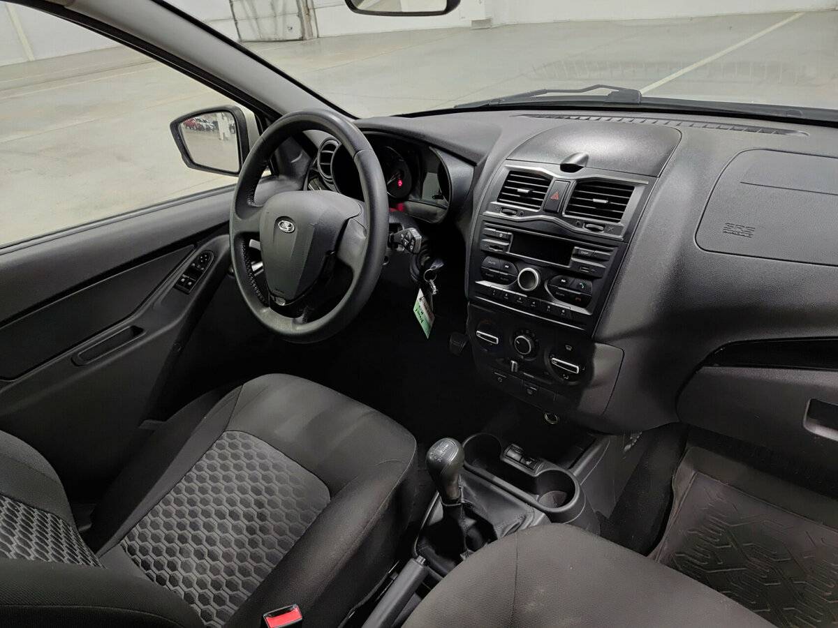 Купить Lada (ВАЗ) Granta с пробегом. Фото: #10