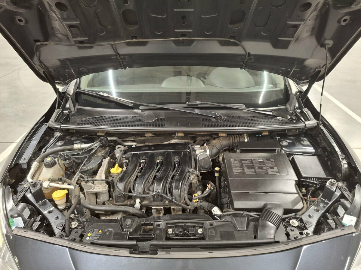 Купить Renault Fluence с пробегом. Фото: #8