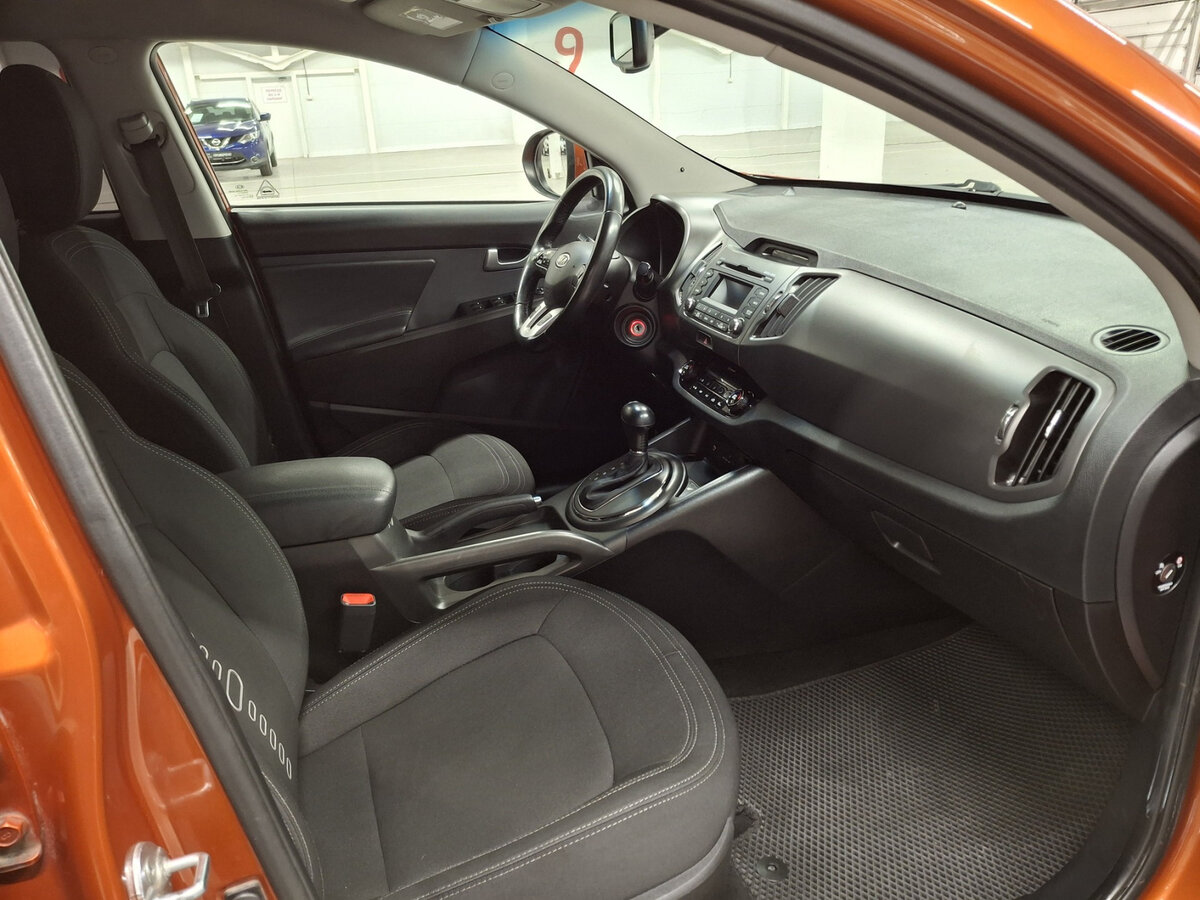 Купить Kia Sportage с пробегом. Фото: #10