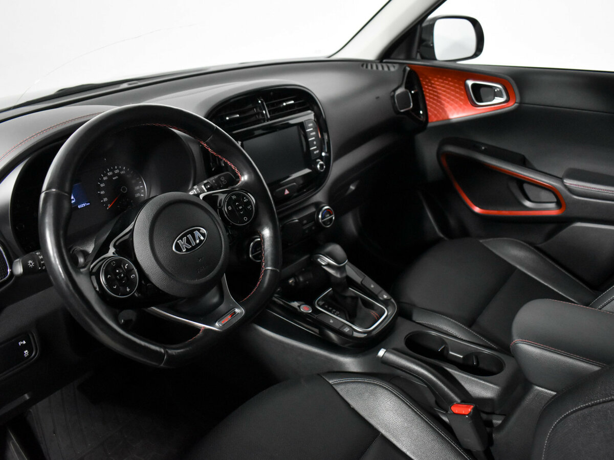 Купить Kia Soul с пробегом. Фото: #8
