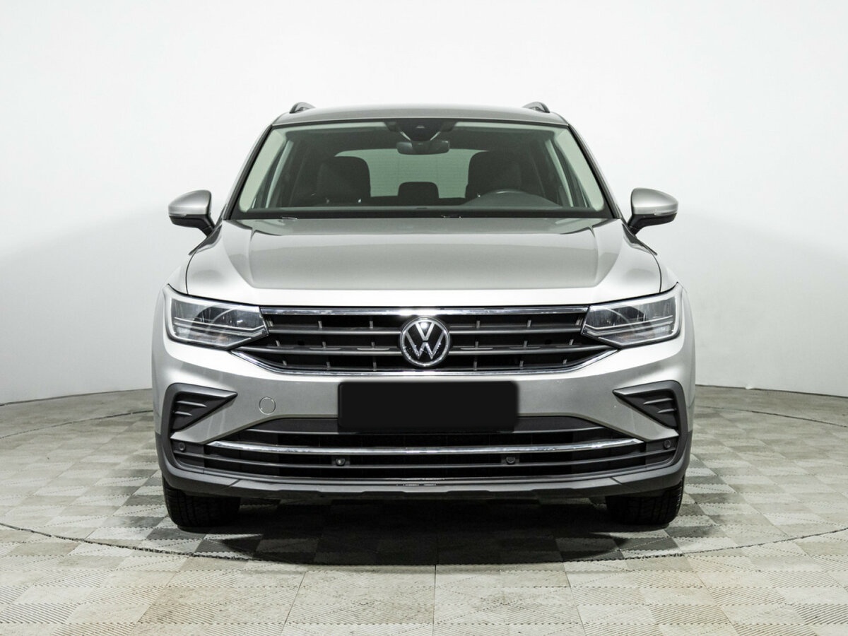 Купить Volkswagen Tiguan с пробегом. Фото: #1