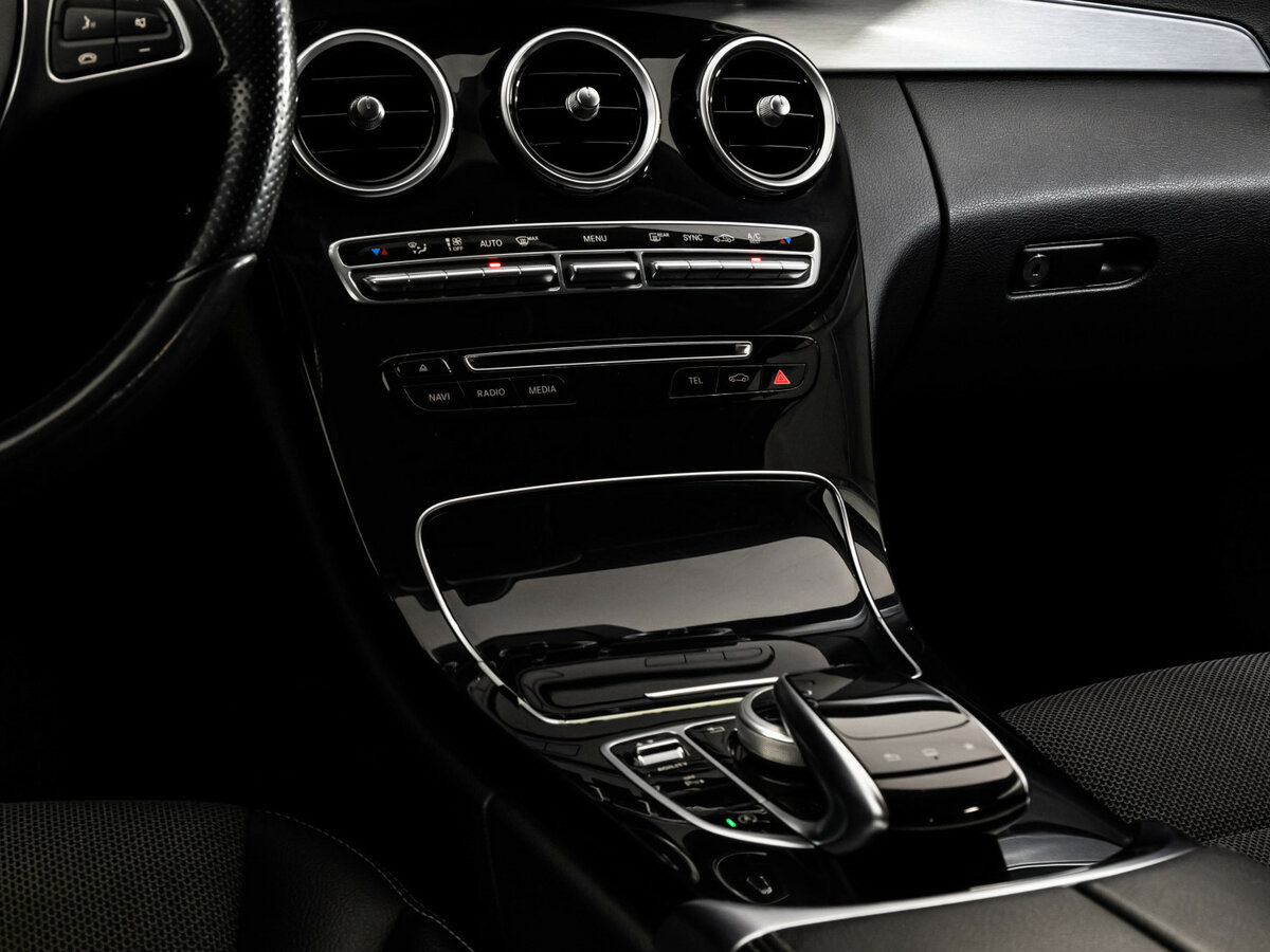 Купить Mercedes-Benz C-Класс с пробегом. Фото: #11