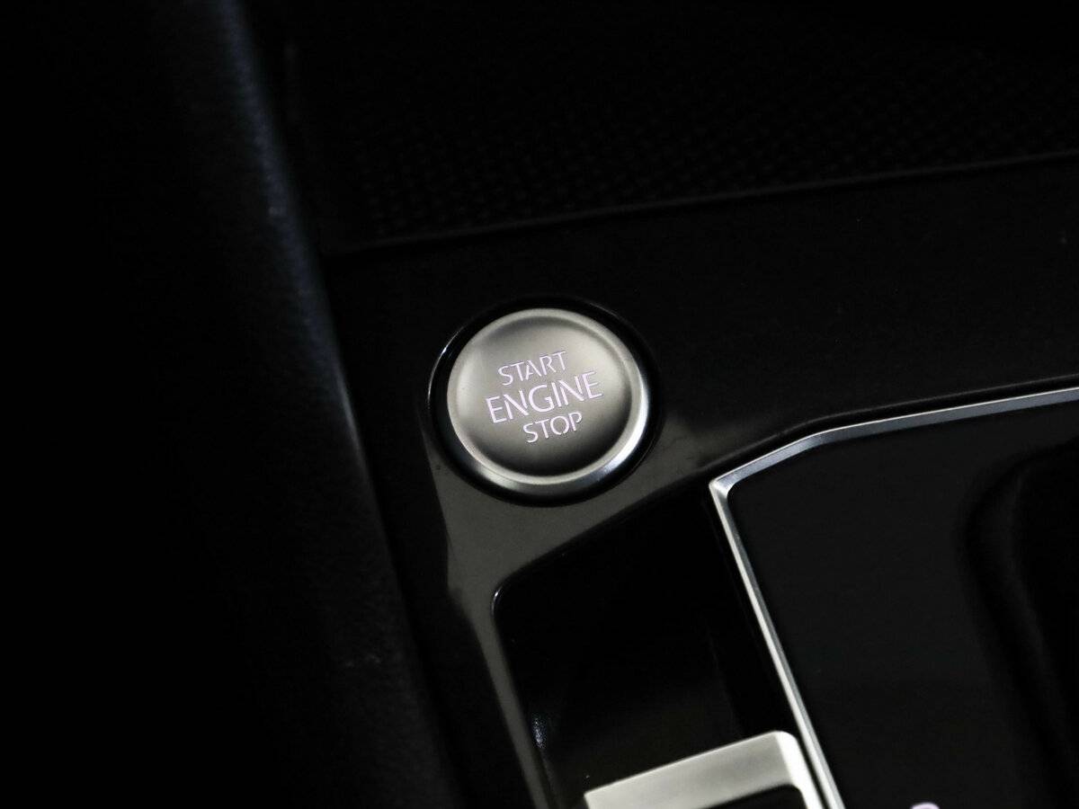 Купить Volkswagen Tiguan с пробегом. Фото: #19