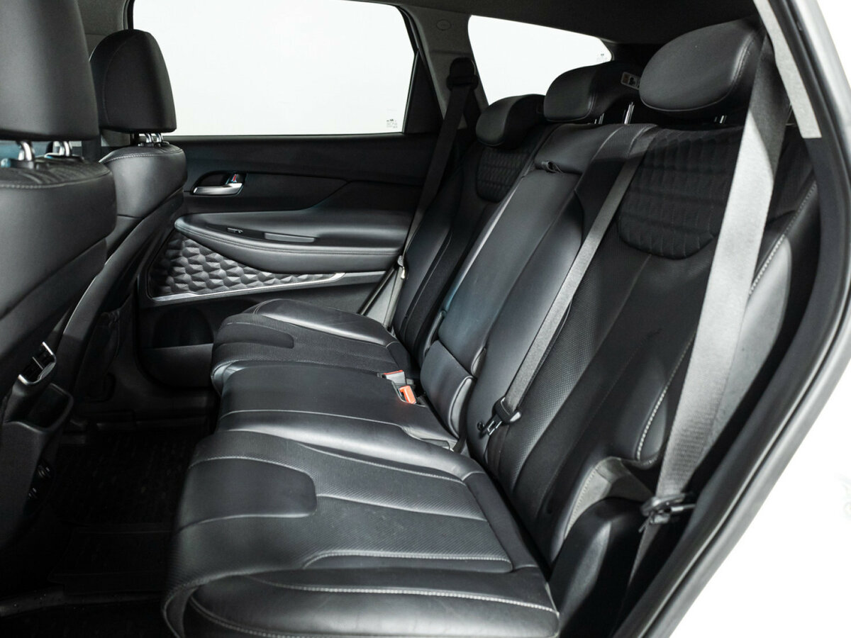 Купить Hyundai Santa Fe с пробегом. Фото: #9