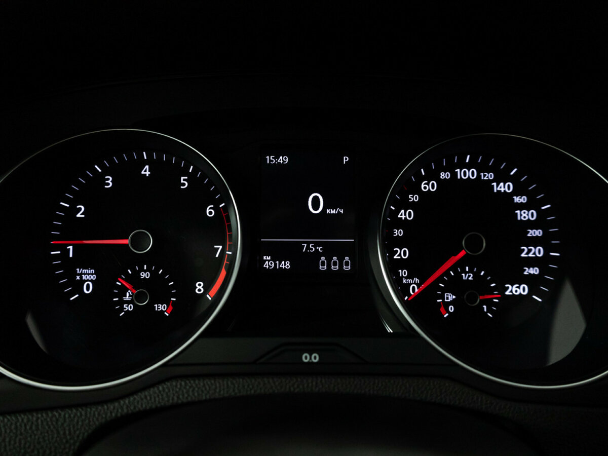 Купить Volkswagen Passat с пробегом. Фото: #11