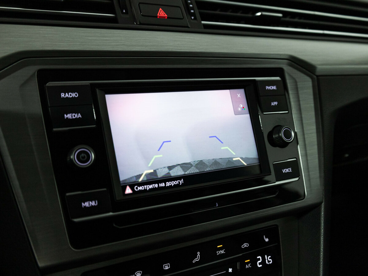 Купить Volkswagen Passat с пробегом. Фото: #14