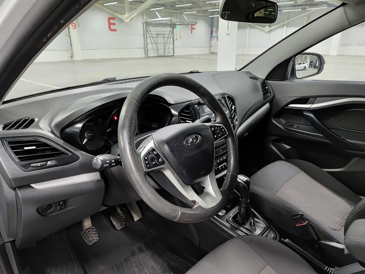 Купить Lada (ВАЗ) Vesta с пробегом. Фото: #15