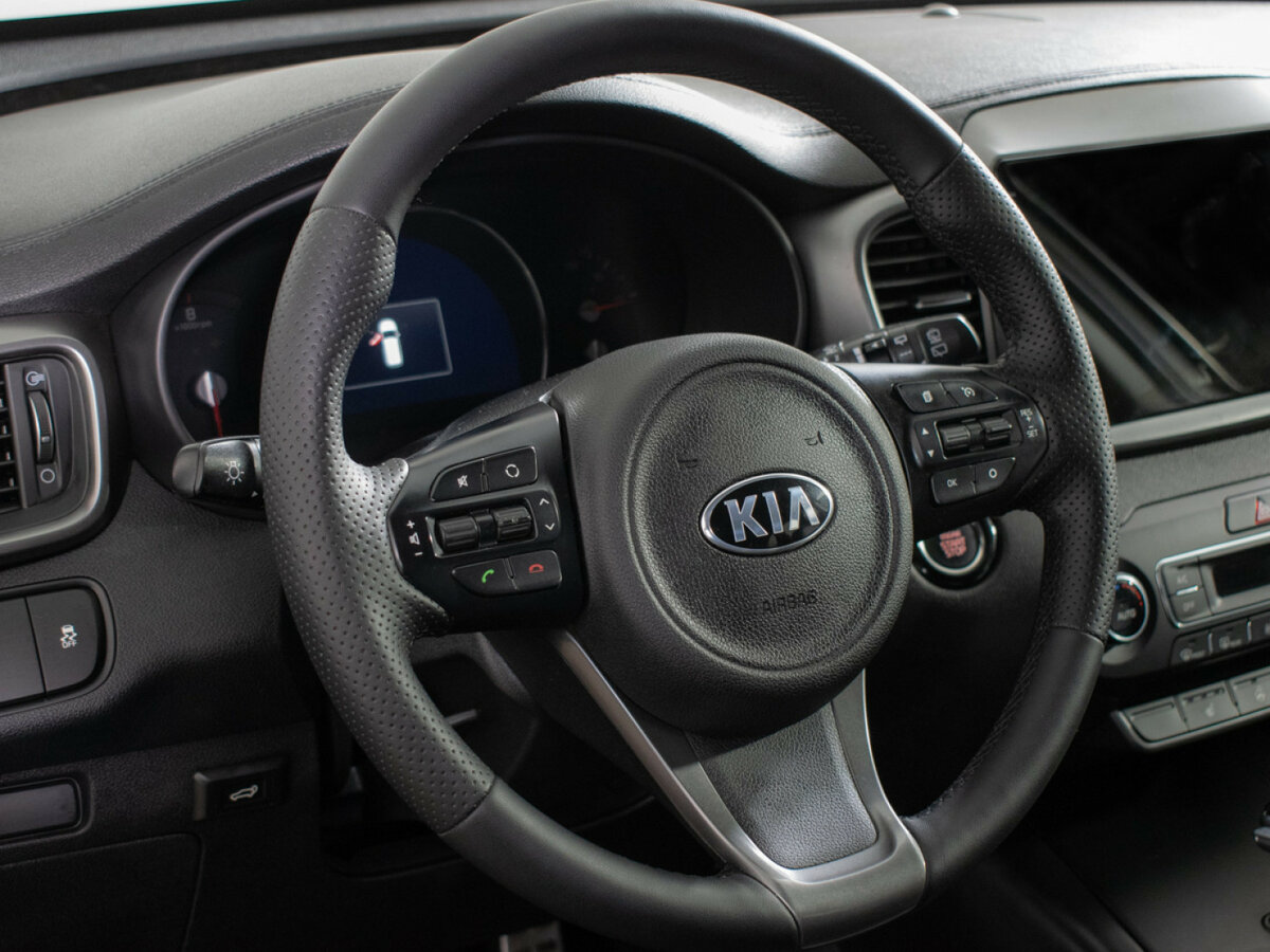 Купить Kia Sorento с пробегом. Фото: #12