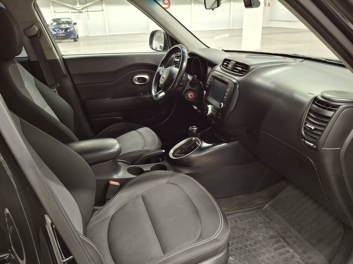 Купить Kia Soul с пробегом. Фото: #10