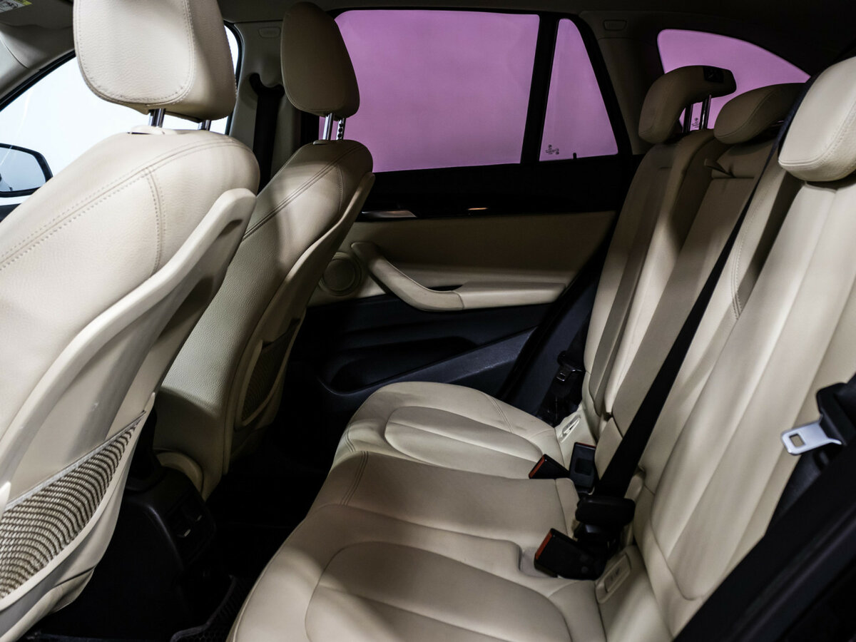 Купить BMW X1 с пробегом. Фото: #10