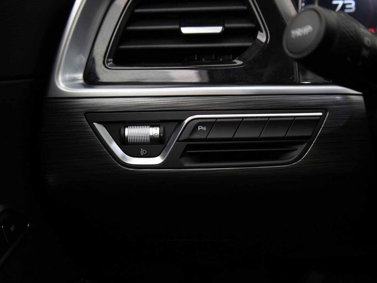 Купить Geely Tugella с пробегом. Фото: #14