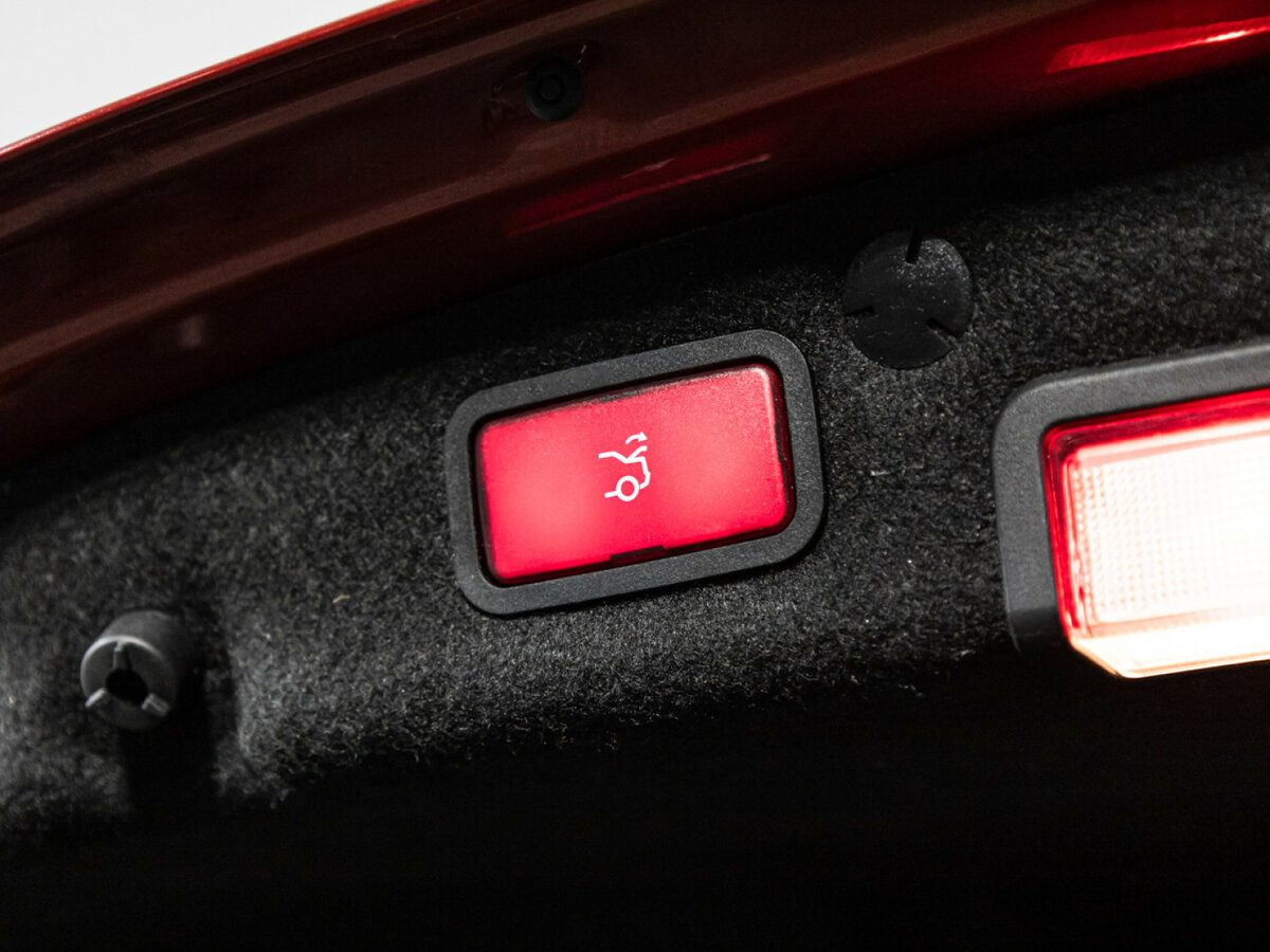 Купить Mercedes-Benz C-Класс с пробегом. Фото: #19