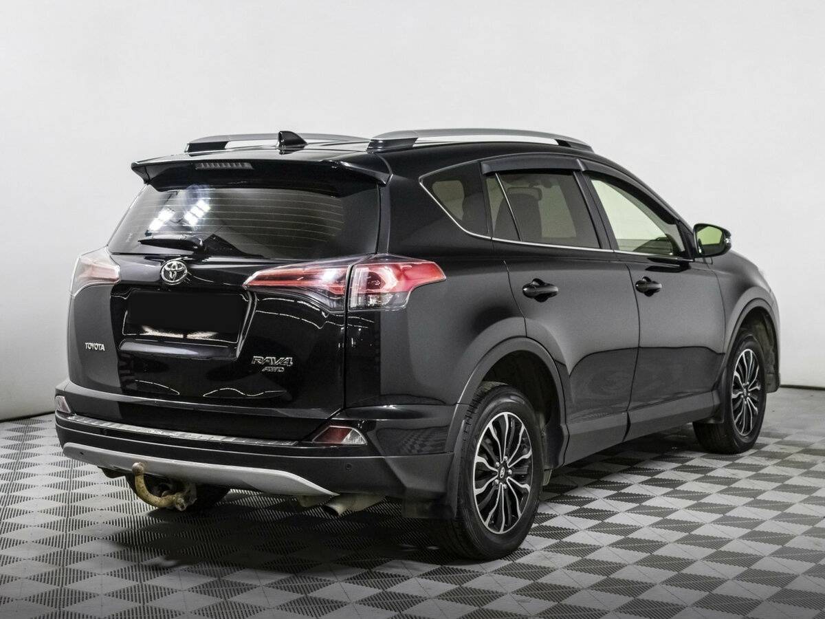 Купить Toyota RAV4 с пробегом. Фото: #4
