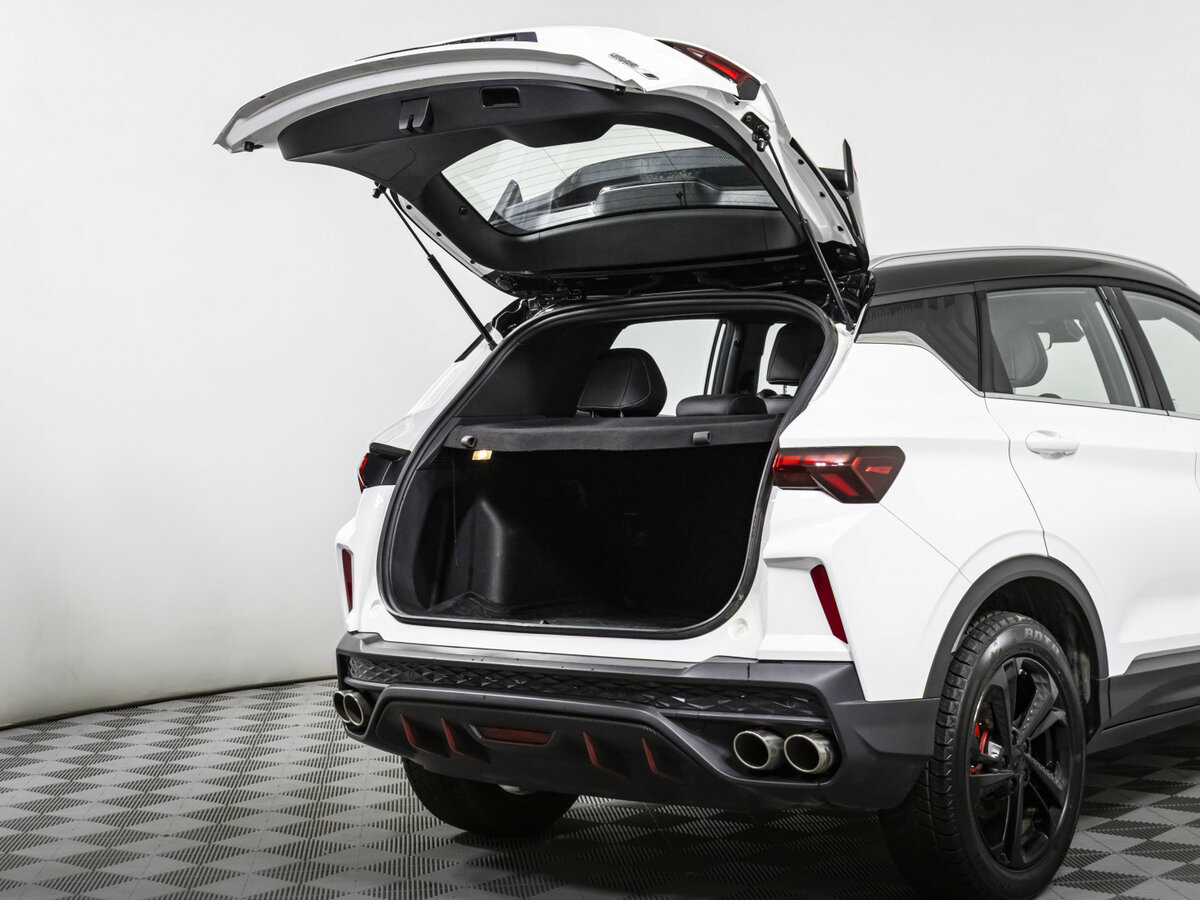 Купить Geely Coolray с пробегом. Фото: #16