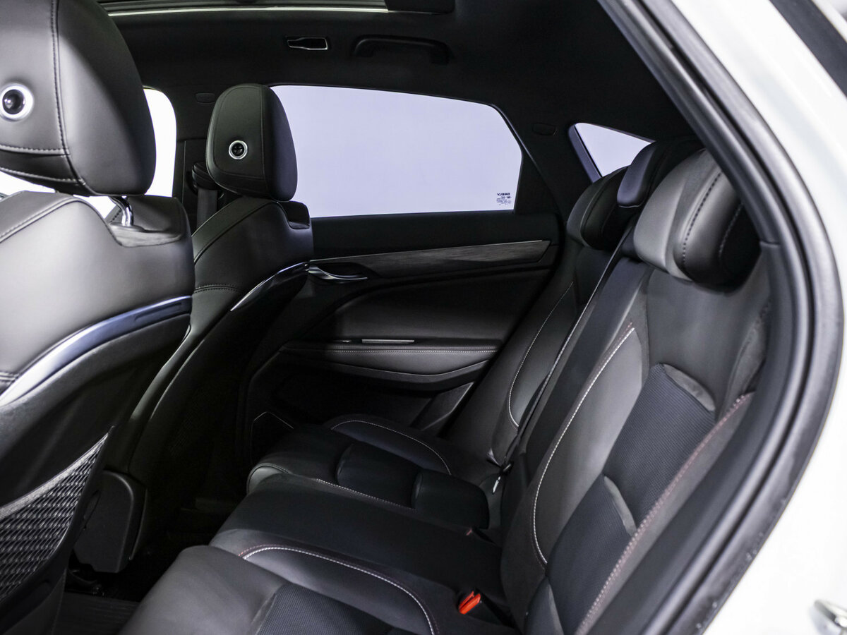 Купить Geely Tugella с пробегом. Фото: #10