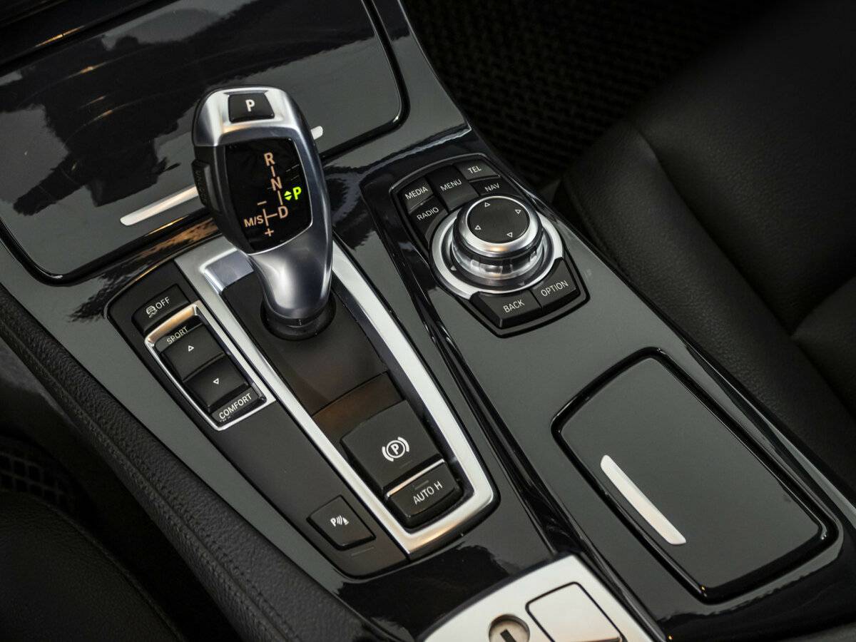 Купить BMW 5 серии с пробегом. Фото: #11